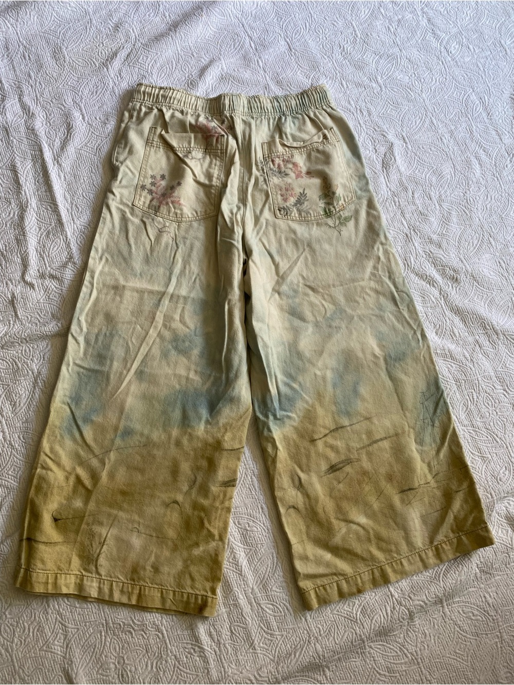 Pilcro Casual Pants with Zen Motifs - Picture 6 of 6